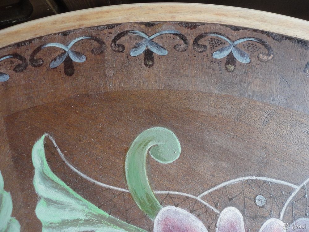 Новая жизнь старого стола: расписываем столешницу с использованием схемы старинной вышивки, фото № 20