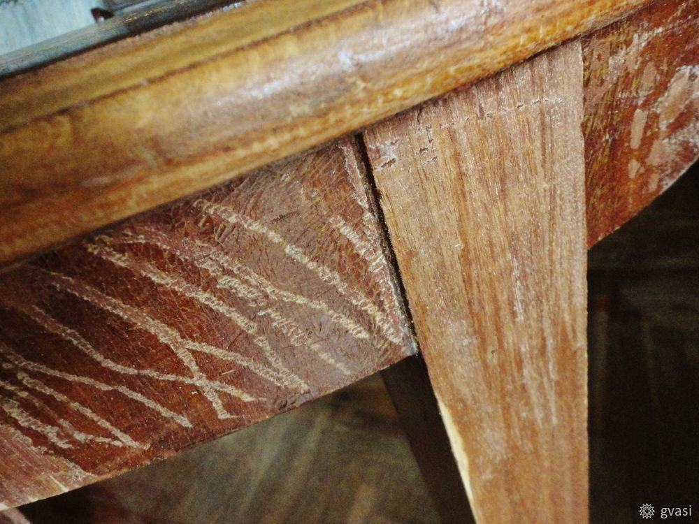 Новая жизнь старого стола: расписываем столешницу с использованием схемы старинной вышивки, фото № 25