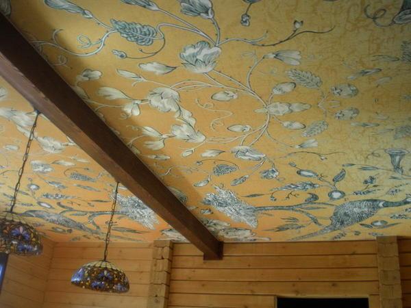Устанавливая потолок из ткани, следует помнить о таком  его недостатке, как  низкая водостойкость